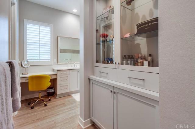 San Marcos, California, 92069, United States, 4 Bedrooms Bedrooms, ,5 BathroomsBathrooms,Residential,For Sale,1987036