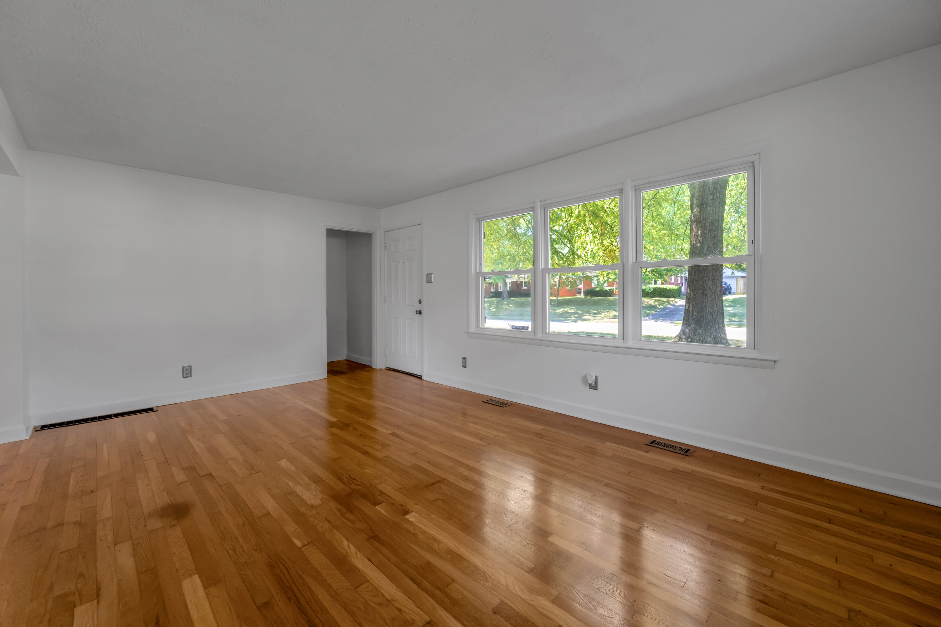  1653 Lindy Lane - 物件實景
