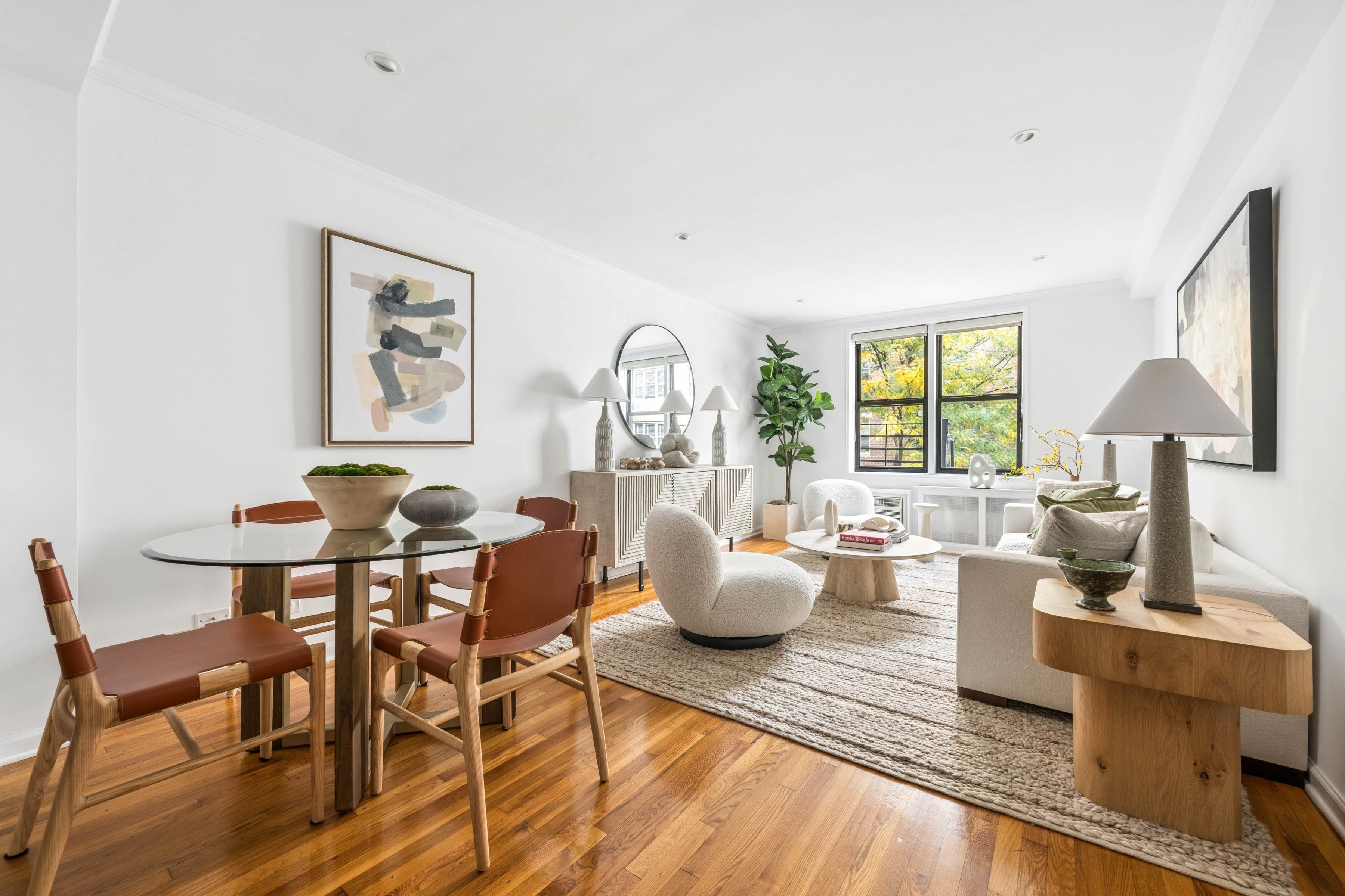  211 East 18th Street - 物件實景