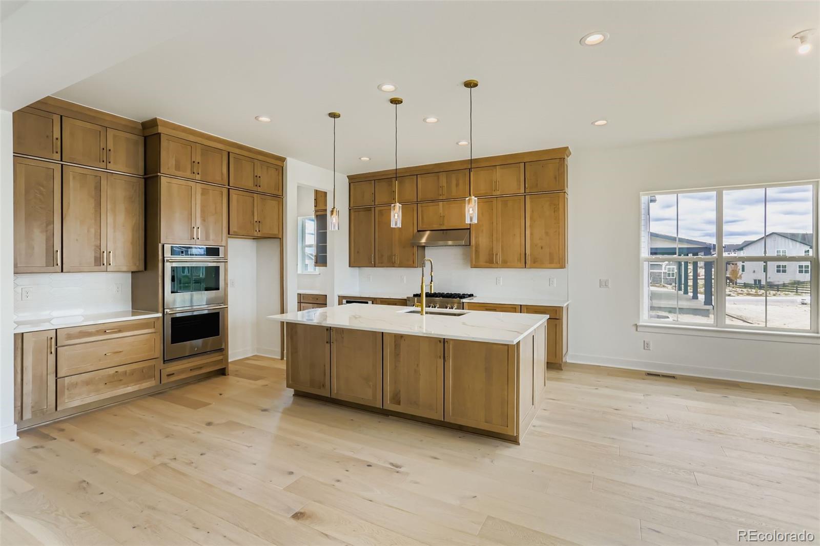 Castle Rock, Colorado, 80108, United States, 3 Bedrooms Bedrooms, ,3 BathroomsBathrooms,Residential,For Sale,1837233