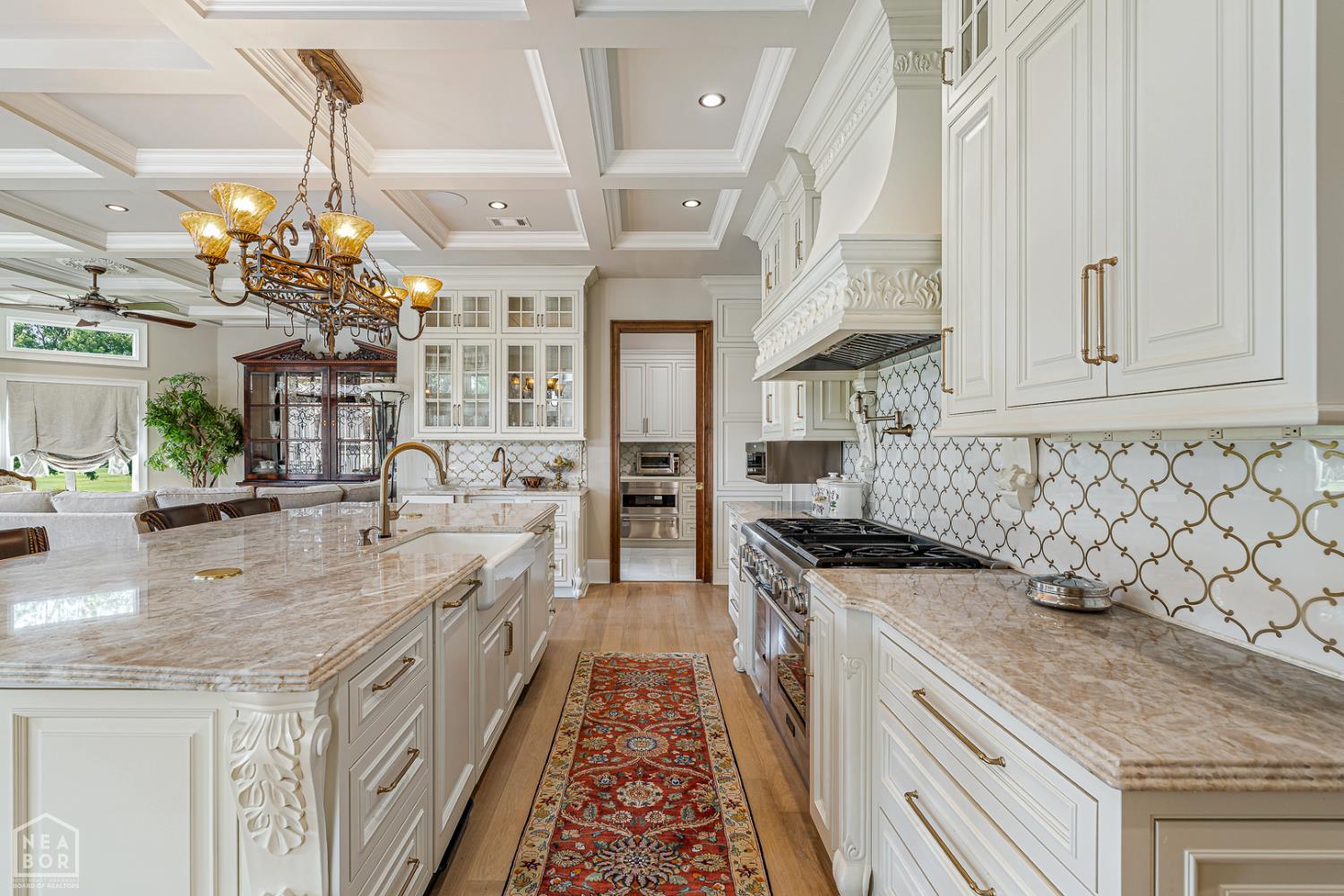 Jonesboro, Arkansas, 72404, United States, ,5 BathroomsBathrooms,Residential,For Sale,1974751