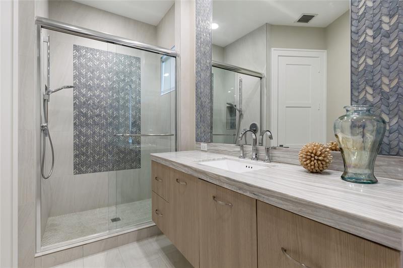 Lighthouse Point, Florida, 33064, United States, 7 Bedrooms Bedrooms, ,9 BathroomsBathrooms,Residential,For Sale,1949453