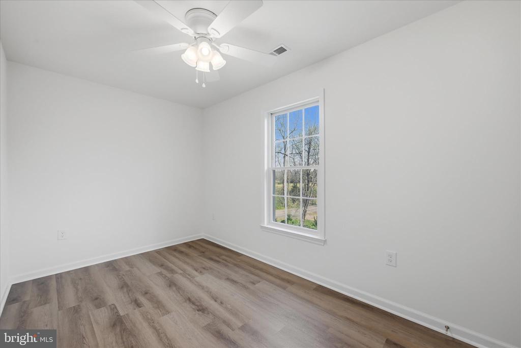 Boyce, Virginia, 22620, United States, 3 Bedrooms Bedrooms, ,3 BathroomsBathrooms,Residential,For Sale,2032757