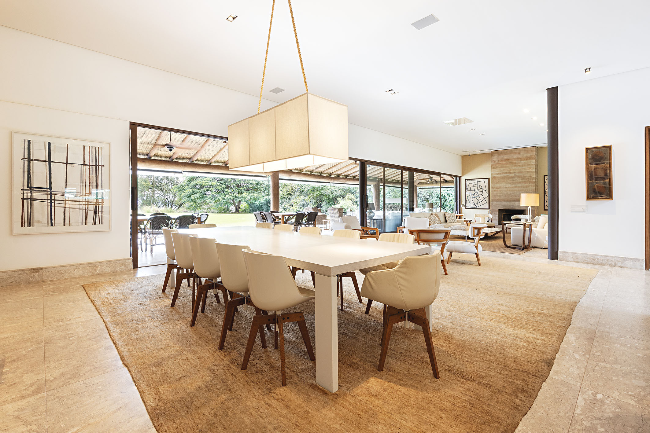  Farmhouse-Style Residence with Permanent Views of the Golf Course - 物件實景