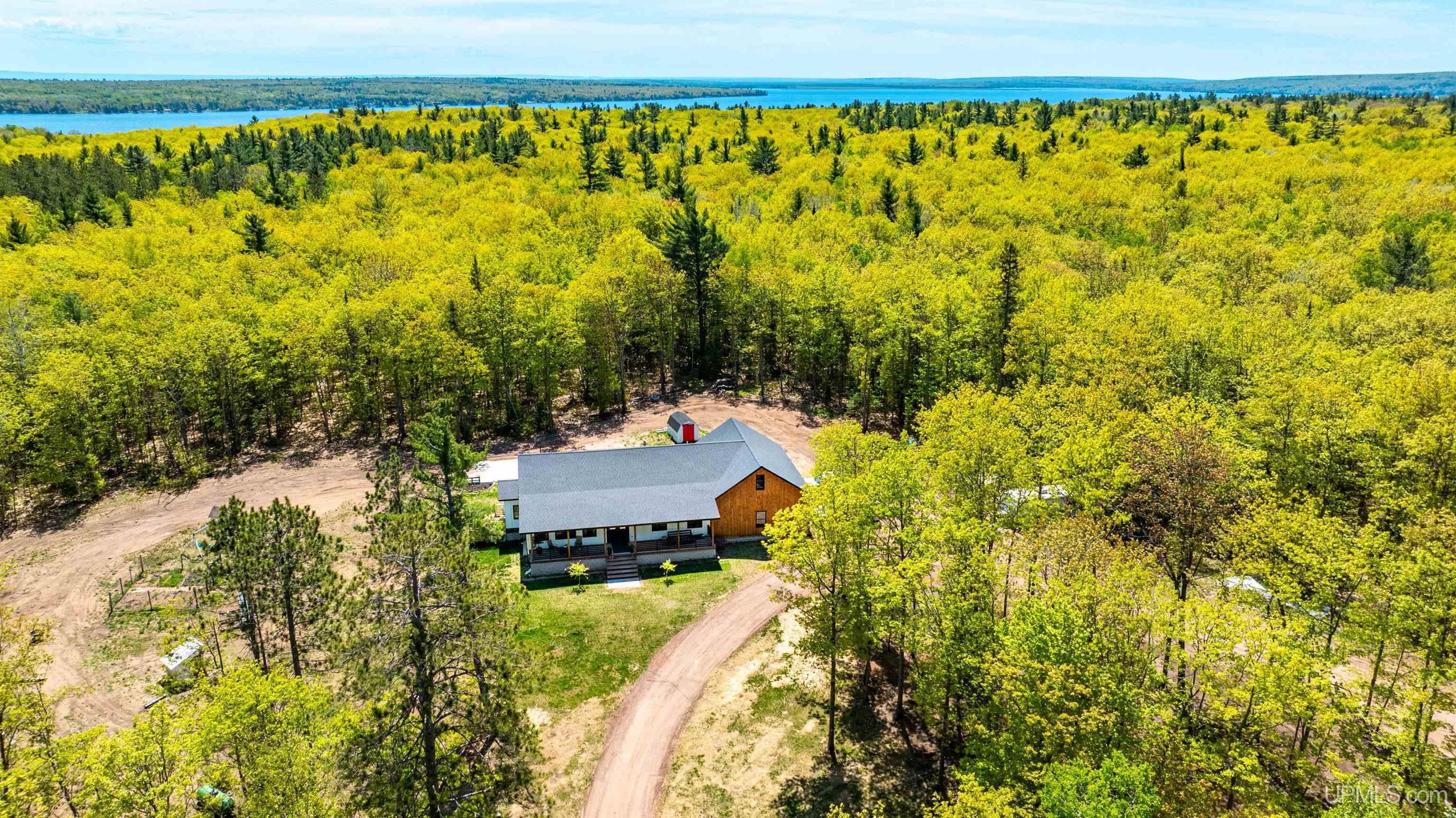 Hancock, Michigan, 49930, United States, 5 Bedrooms Bedrooms, ,3 BathroomsBathrooms,Residential,For Sale,1920535