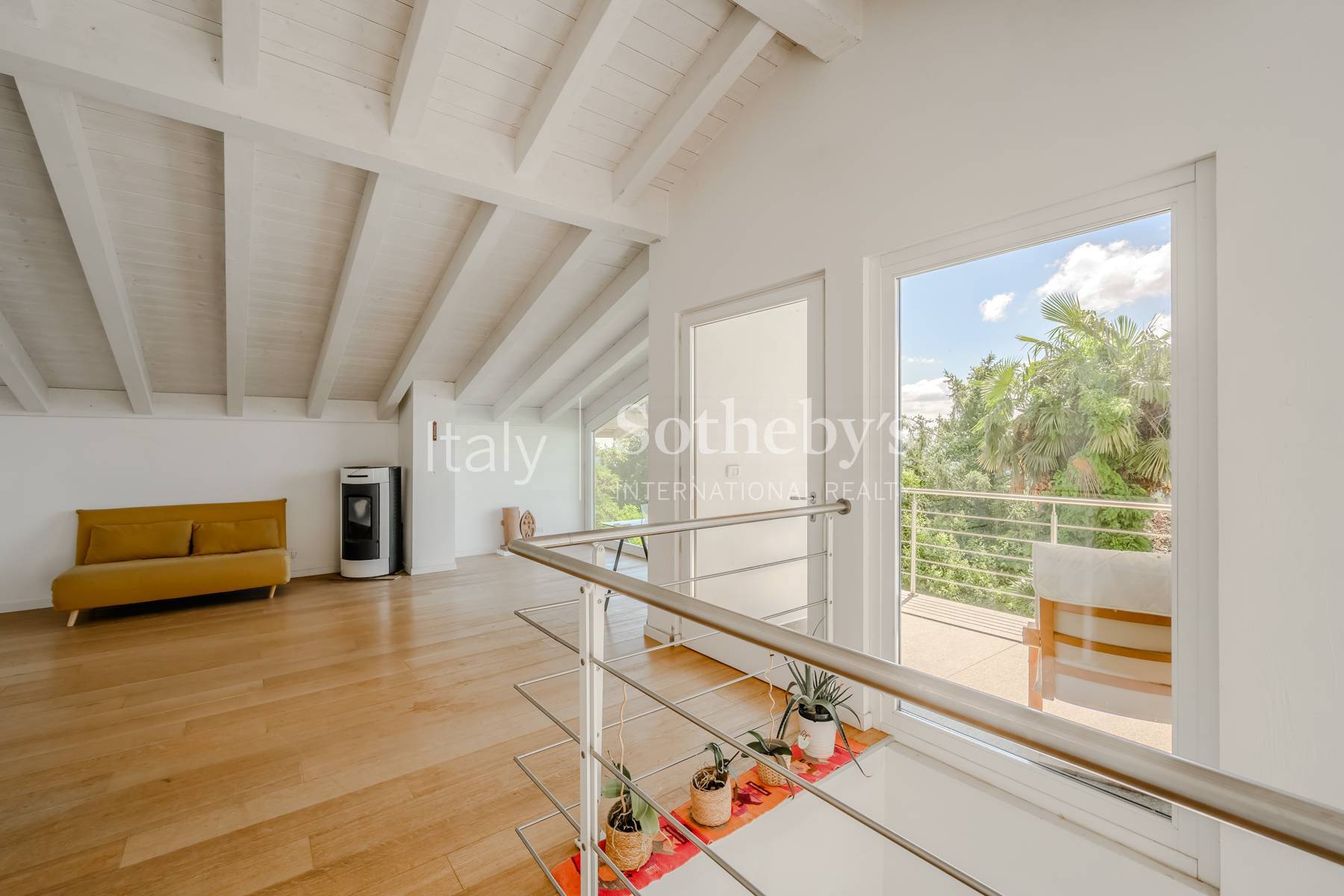  Contemporary villa with swimming pool and private park - 物件實景