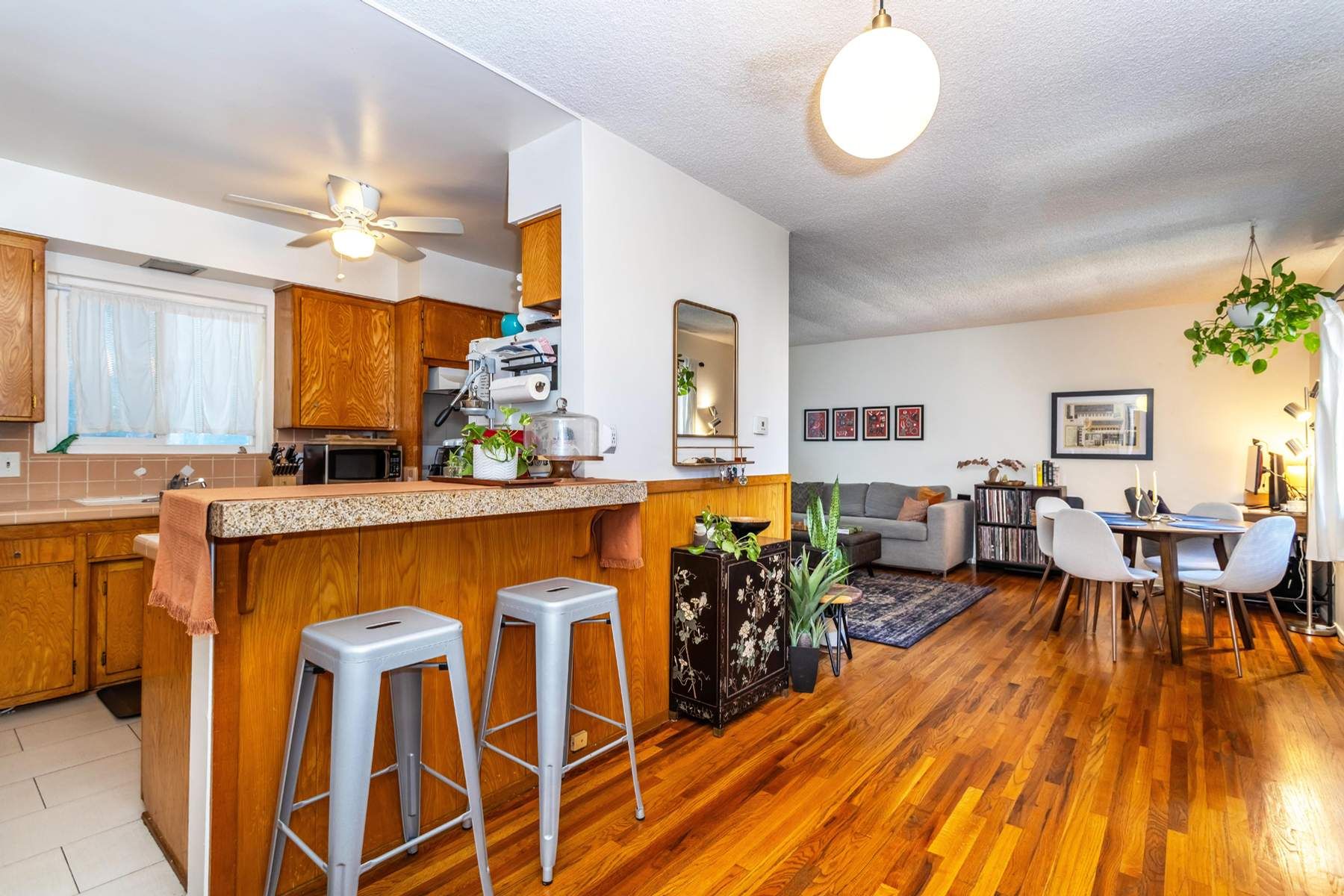  2915   St. George St - 物件實景