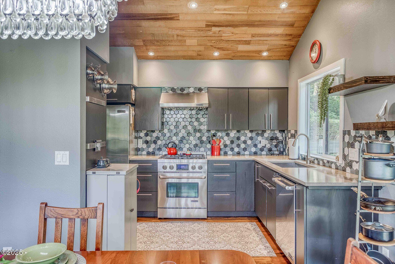 Gleneden Beach, Oregon, 97388, United States, 3 Bedrooms Bedrooms, ,Residential,For Sale,1903815