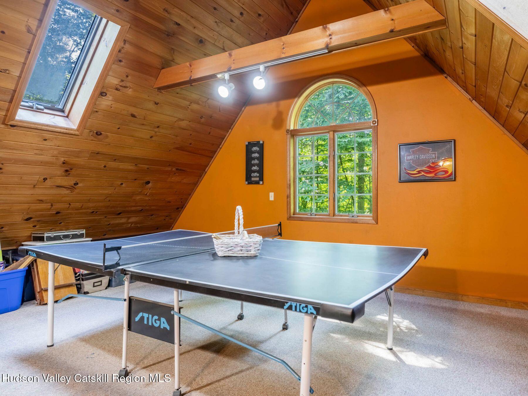 New Paltz, New York, 12561, United States, 4 Bedrooms Bedrooms, ,3 BathroomsBathrooms,Residential,For Sale,1849625