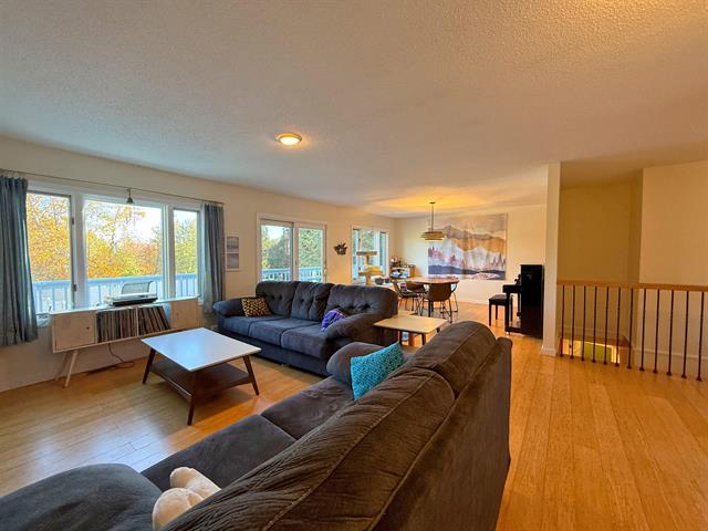 Bow, New Hampshire, 03304, United States, 3 Bedrooms Bedrooms, ,1 BathroomBathrooms,Residential,For Sale,1974314