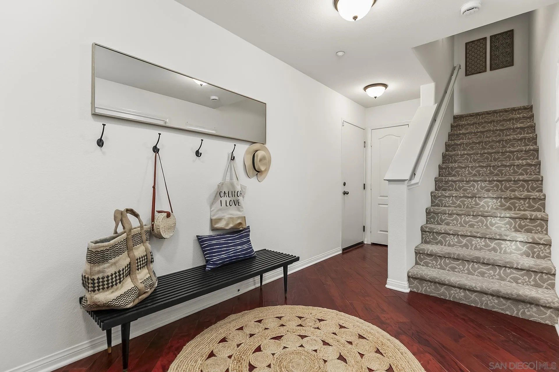 San Diego, California, 92106, United States, 2 Bedrooms Bedrooms, ,3 BathroomsBathrooms,Residential,For Sale,1919740