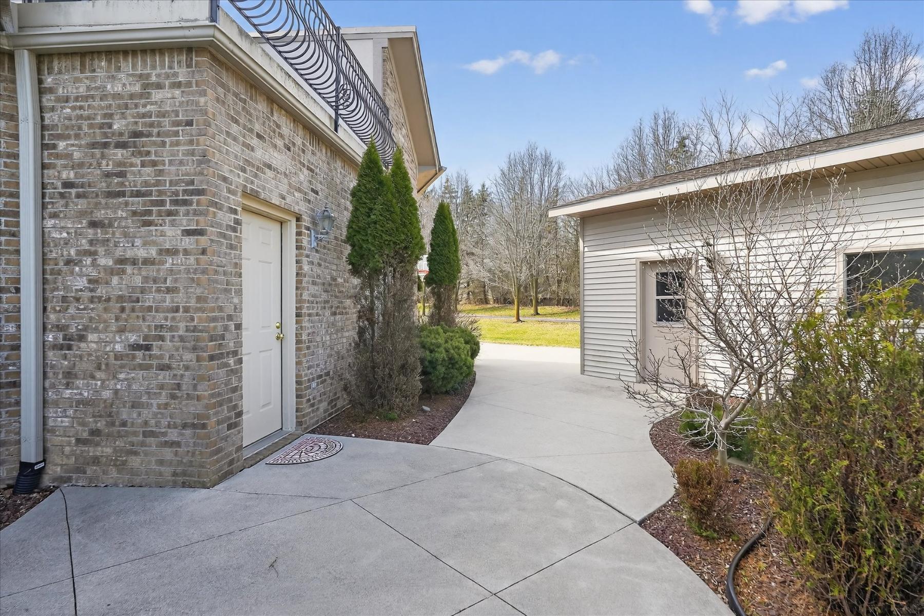  Groveland Township - 物件實景