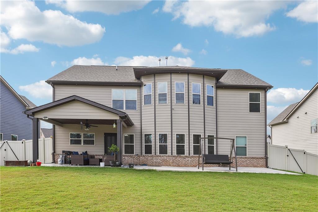 Mcdonough, Georgia, 30252, United States, 5 Bedrooms Bedrooms, ,3 BathroomsBathrooms,Residential,For Sale,1983441