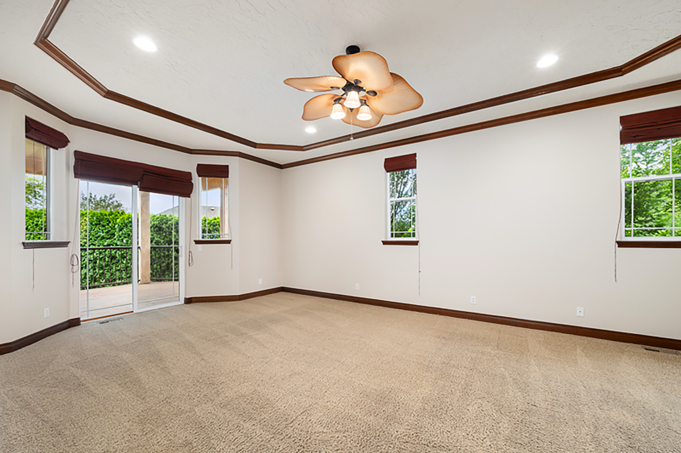  Canyon Lakes Highly Upgraded 1 Story Home - 物件實景