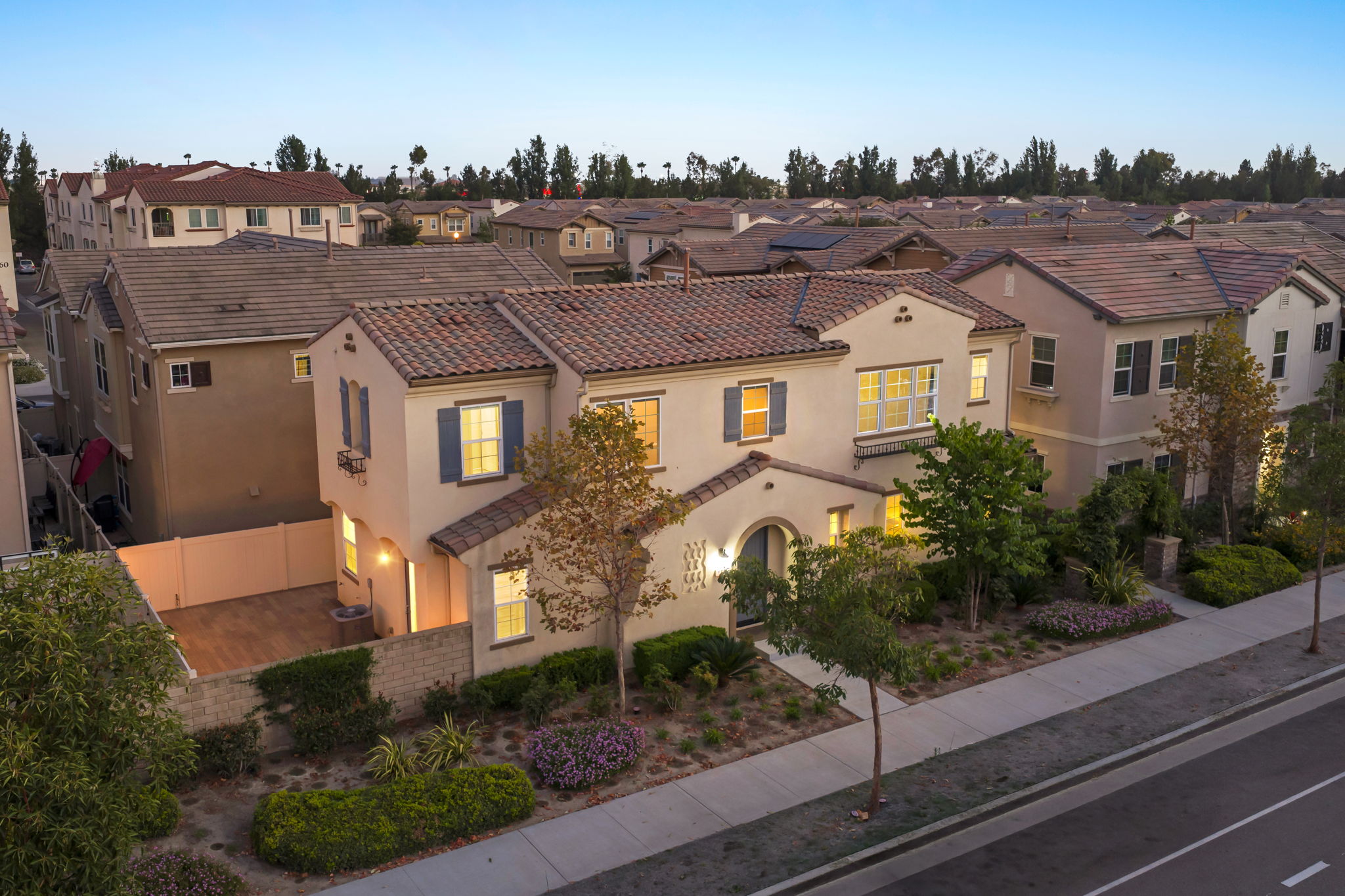  168 Townsite Promenade, Camarillo - 物件實景