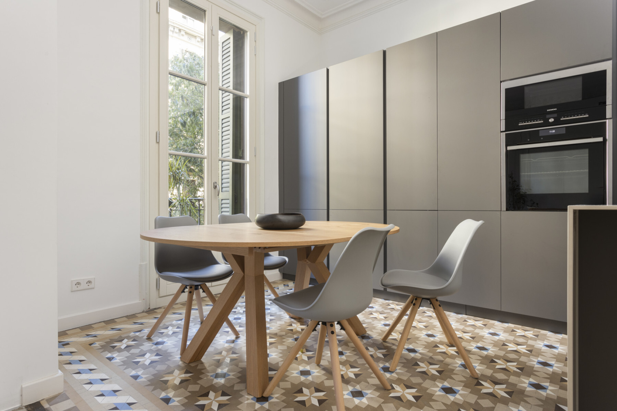  Beautiful renovated apartment with original elements - 物件實景