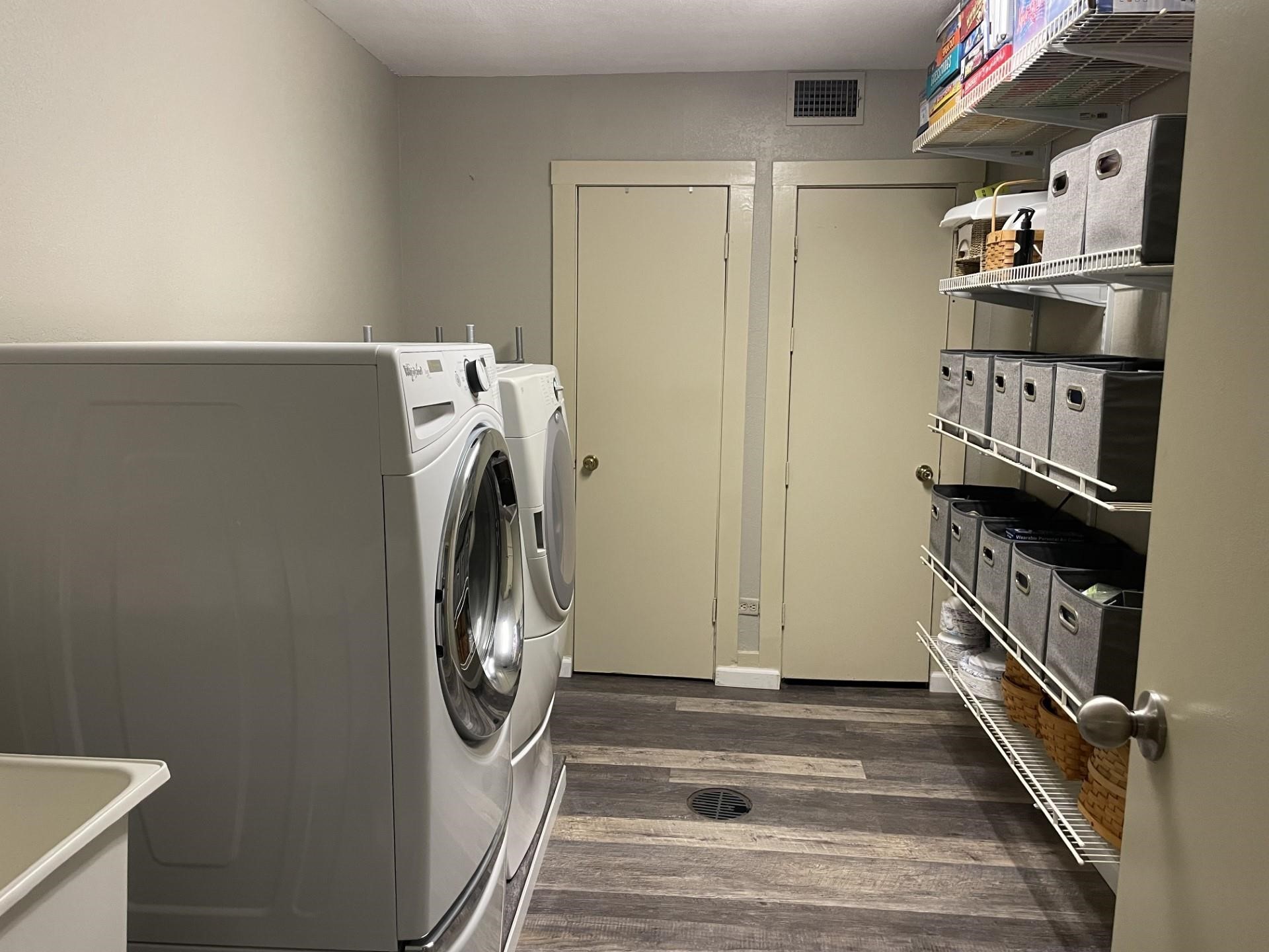 Quitman, Texas, 75783, United States, 5 Bedrooms Bedrooms, ,2 BathroomsBathrooms,Residential,For Sale,1723436