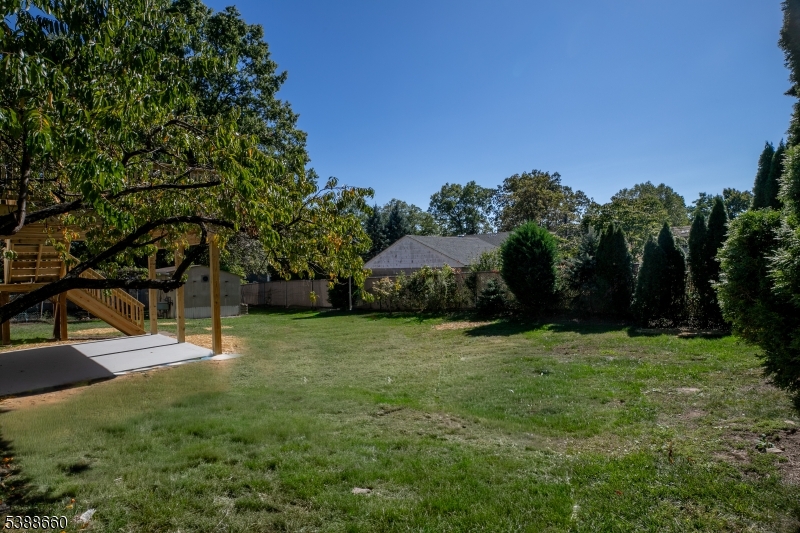 Parsippany, New Jersey, 07054-2126, United States, 4 Bedrooms Bedrooms, ,3 BathroomsBathrooms,Residential,For Sale,1976292