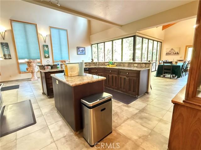 Strawberry, California, 95375, United States, 4 Bedrooms Bedrooms, ,3 BathroomsBathrooms,Residential,For Sale,1975985