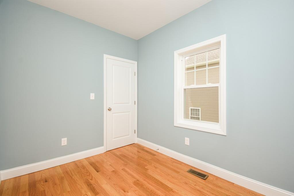 Saugus, Massachusetts, 01906, United States, 4 Bedrooms Bedrooms, ,3 BathroomsBathrooms,Residential,For Sale,1937803