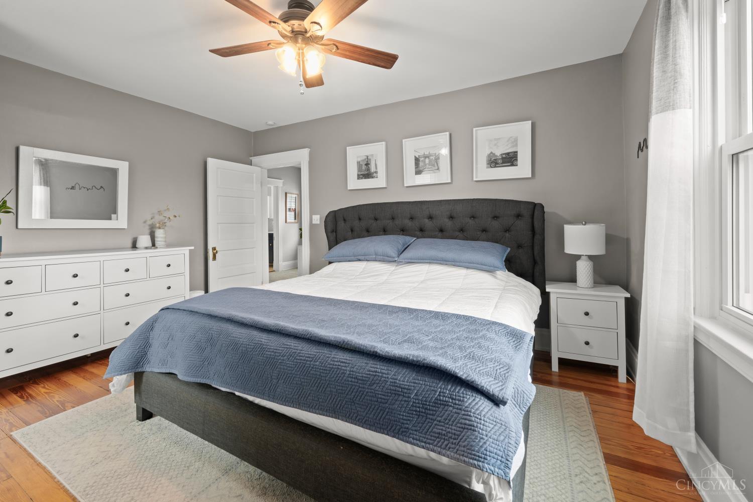Cincinnati, Ohio, 45209, United States, 4 Bedrooms Bedrooms, ,2 BathroomsBathrooms,Residential,For Sale,1926472