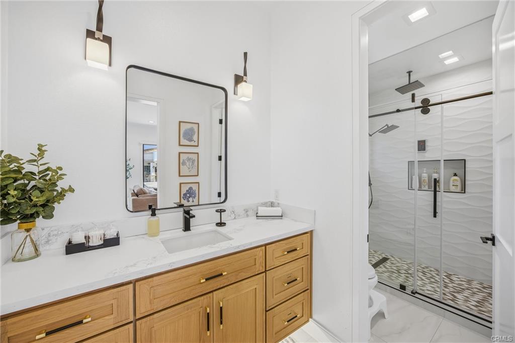 Redlands, California, 92373, United States, 5 Bedrooms Bedrooms, ,5 BathroomsBathrooms,Residential,For Sale,2012094