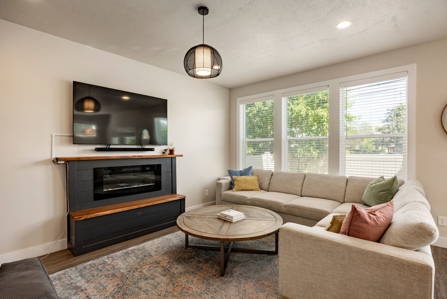  Charming Holladay Townhome with Finished Basement - 物件實景