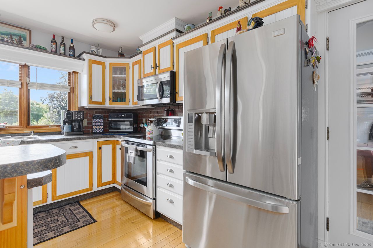 Griswold, Connecticut, 06351, United States, 3 Bedrooms Bedrooms, ,3 BathroomsBathrooms,Residential,For Sale,1941626