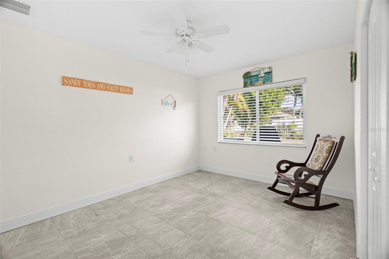 Treasure Island, Florida, 33706, United States, 3 Bedrooms Bedrooms, ,2 BathroomsBathrooms,Residential,For Sale,1996513