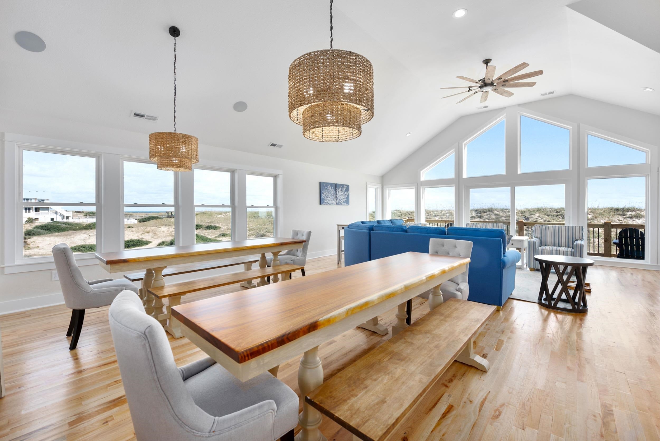 Corolla, North Carolina, 27927, United States, 12 Bedrooms Bedrooms, ,12 BathroomsBathrooms,Residential,For Sale,1980657