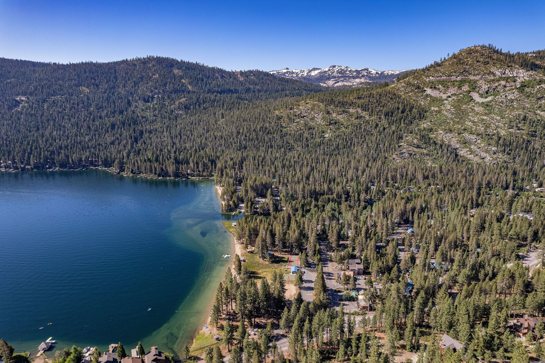  West Donner Lake Retreat - 物件實景