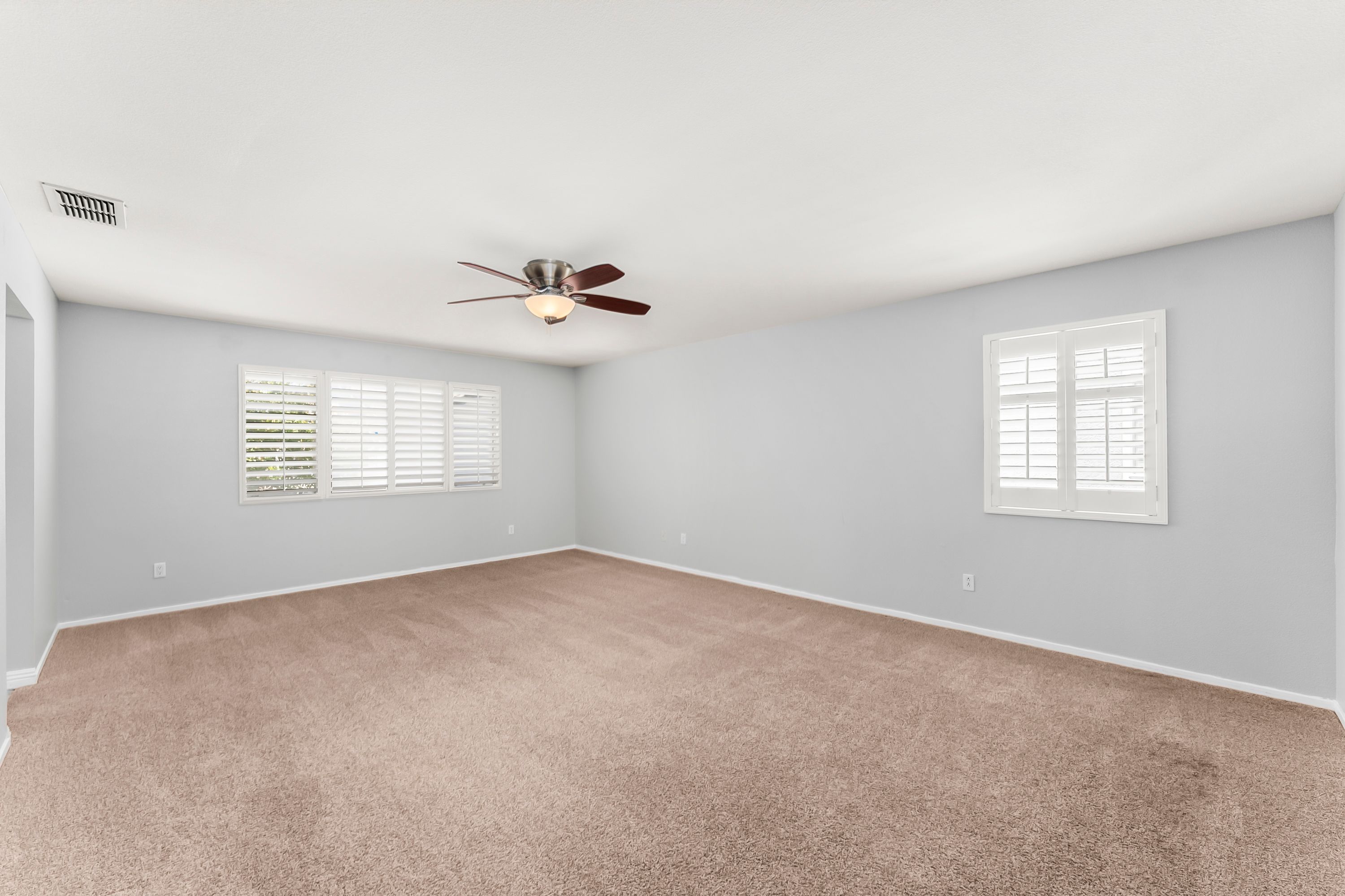  5903 Deepdale Way, Elk Grove, CA 95758 - 物件實景