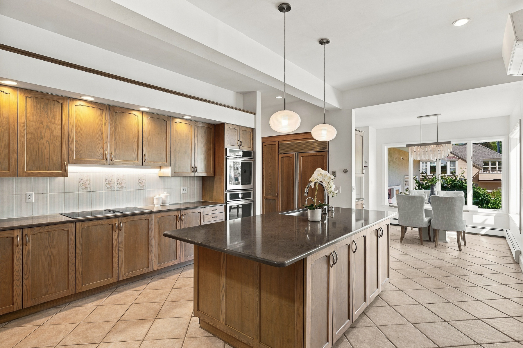  352 Atlantic Avenue, Marblehead, MA, 01945 - 物件實景