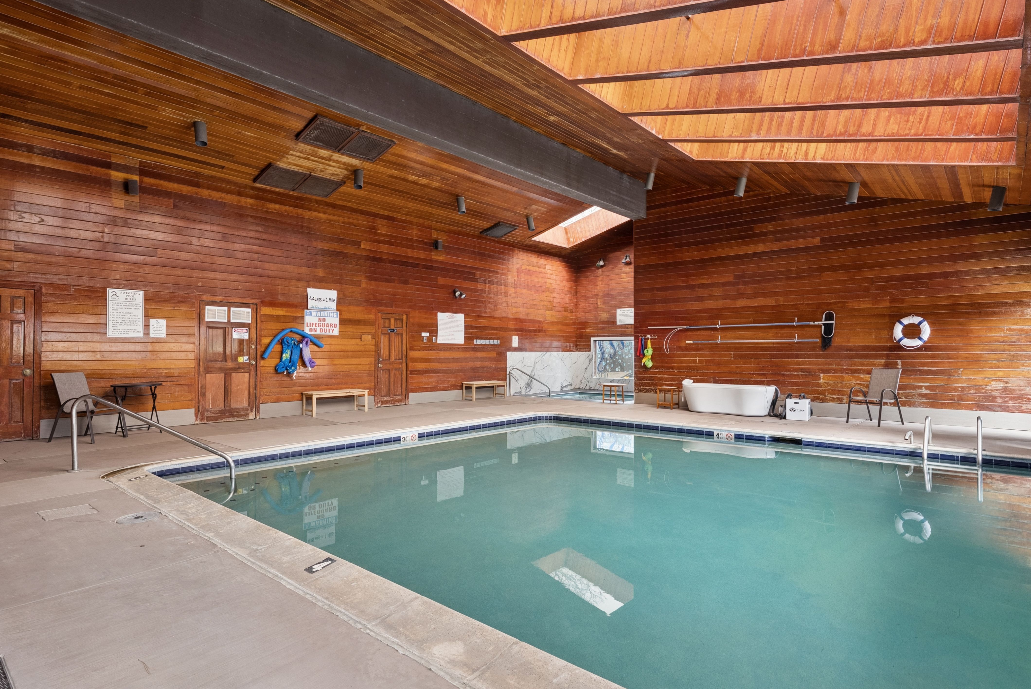  Move-In Ready Condo In Prime Golden Location - 物件實景