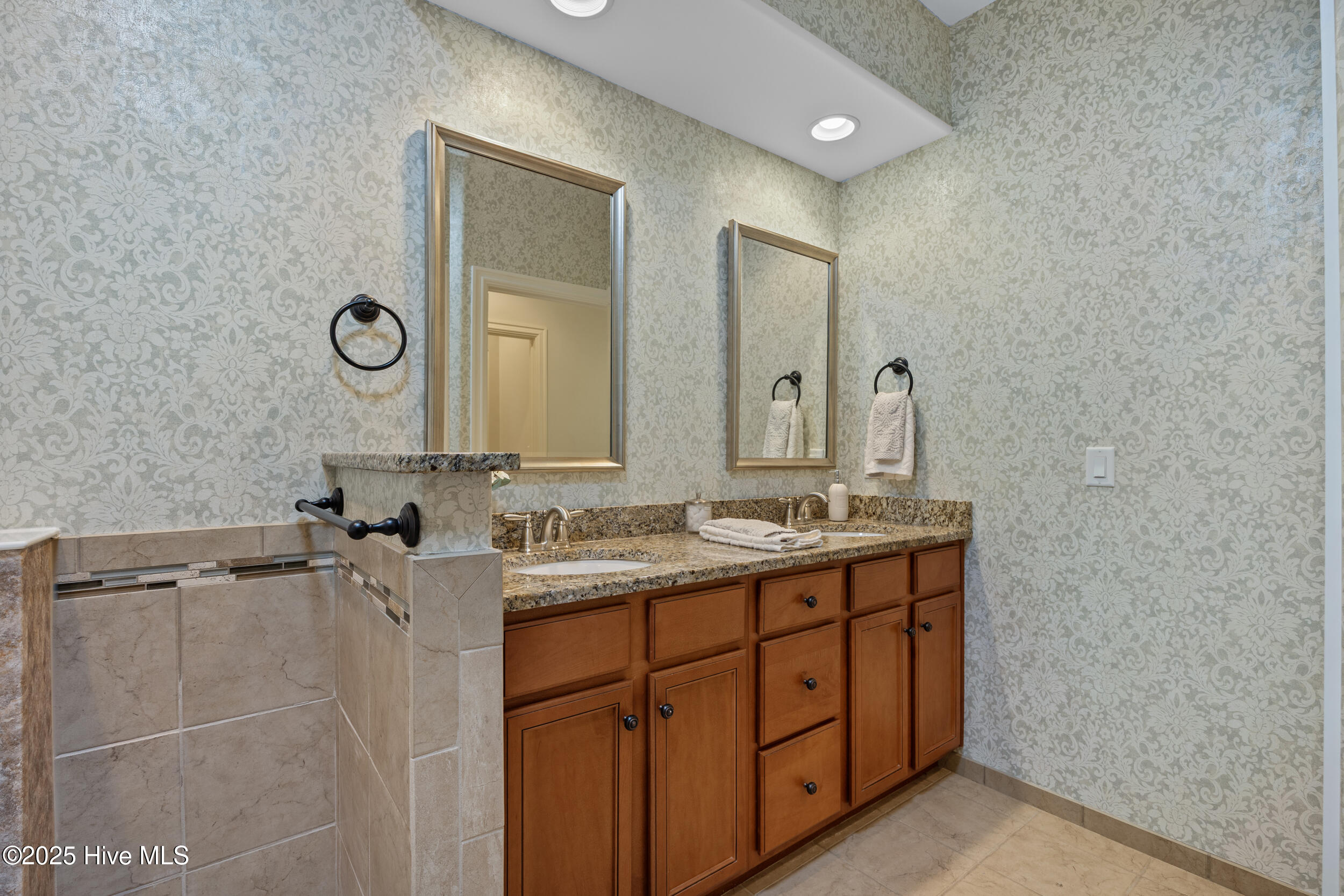 Castle Hayne, North Carolina, 28429, United States, 3 Bedrooms Bedrooms, ,2 BathroomsBathrooms,Residential,For Sale,1932721