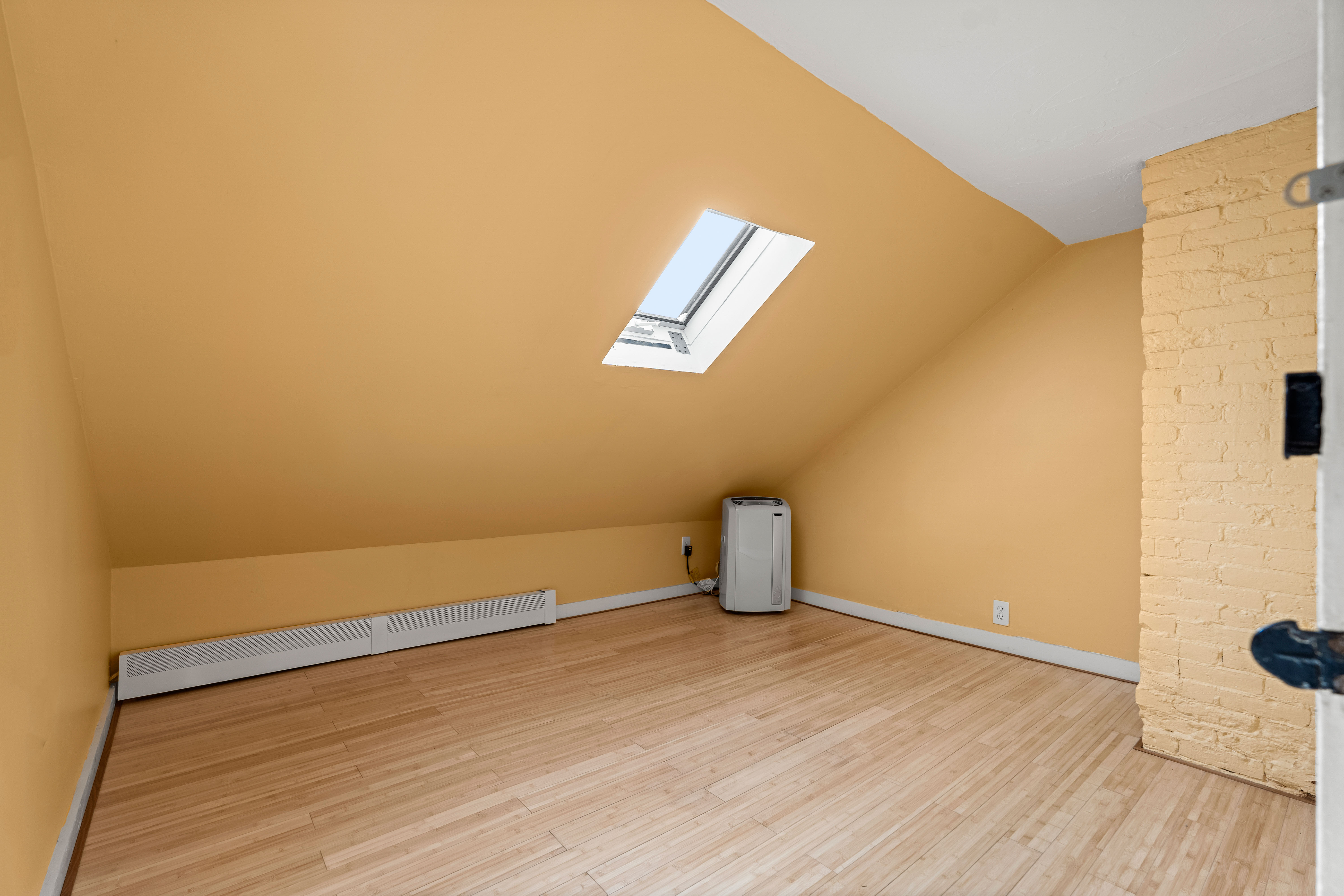  2 Mount Pleasant Street, Unit 4, Rockport, MA, 01966 - 物件實景