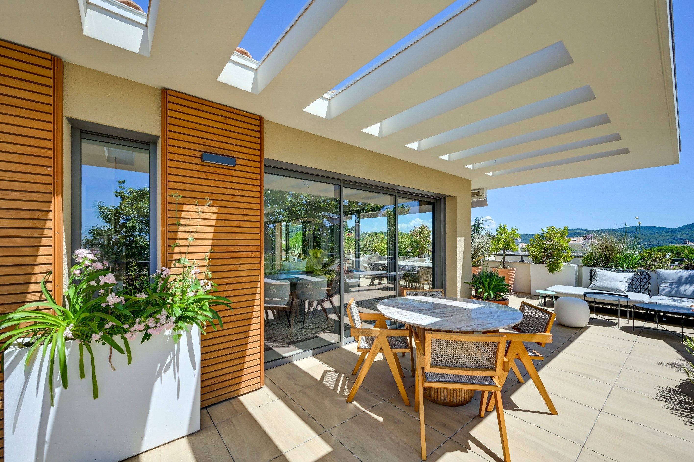  AIX-EN-PROVENCE / CITY-CENTRE PENTHOUSE – PANORAMIC ROOFTOP TERRACE – 2 GARAGES… - 物件實景