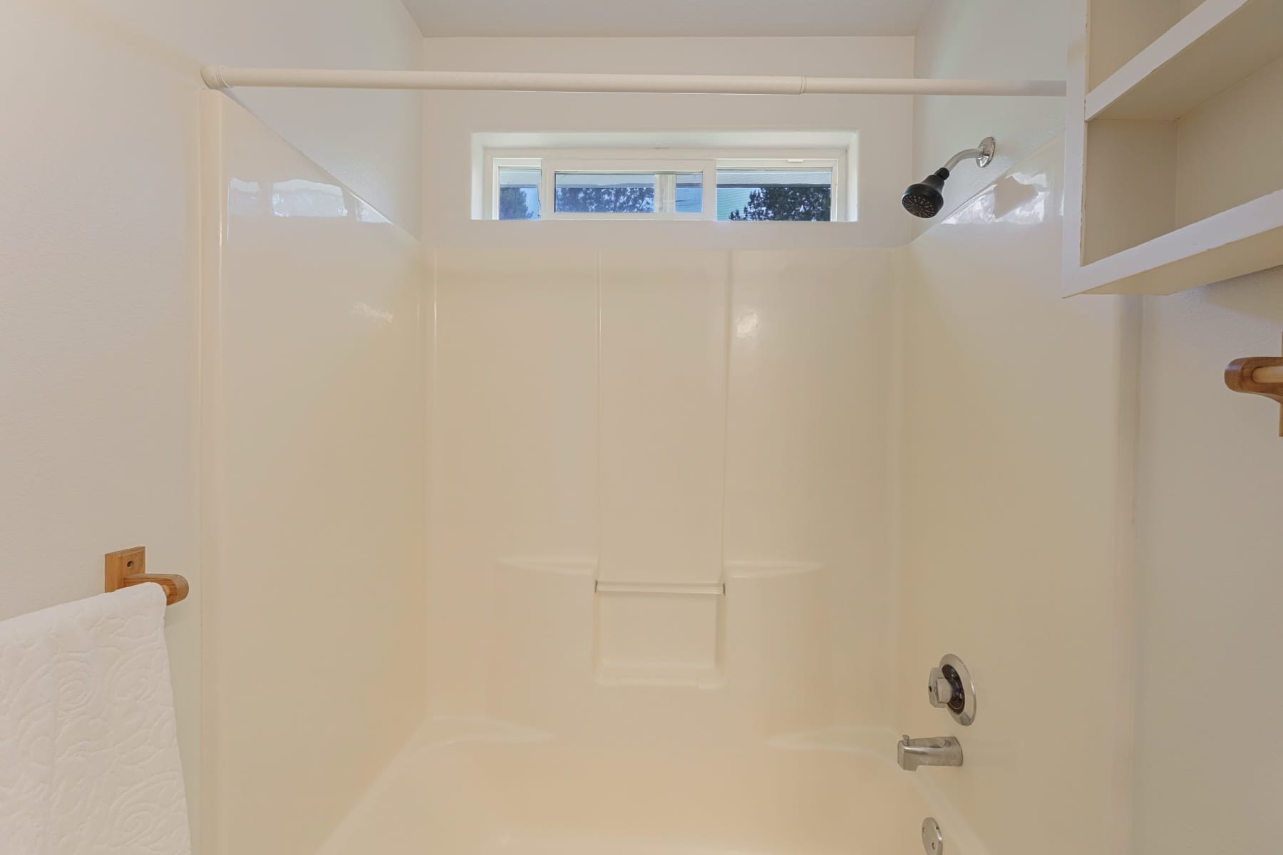  1052 NE Francis Court Bend, OR 97701 - 物件實景