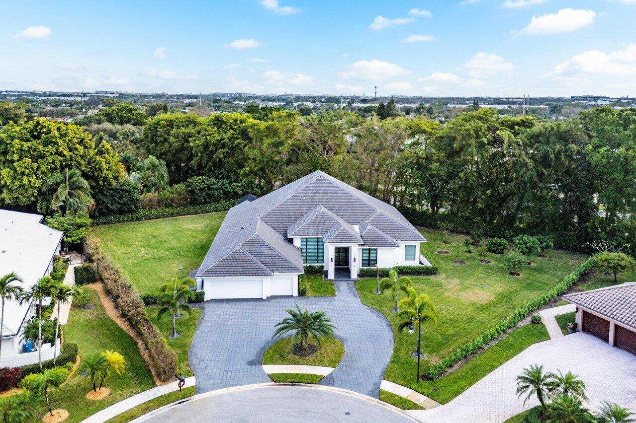 17607 Bocaire Place, Boca Raton, Florida, 33487, United States, 6 Bedrooms Bedrooms, ,5 BathroomsBathrooms,Residential,For Sale,17607 Bocaire Place,1679087
