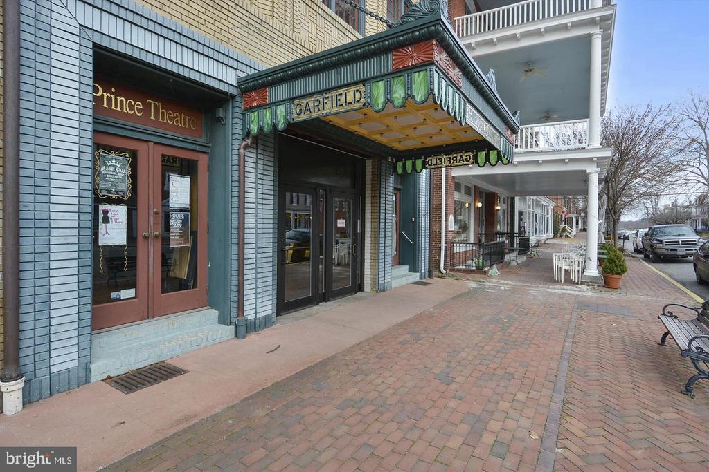 Chestertown, Maryland, 21620, United States, 2 Bedrooms Bedrooms, ,3 BathroomsBathrooms,Residential,For Sale,1949914