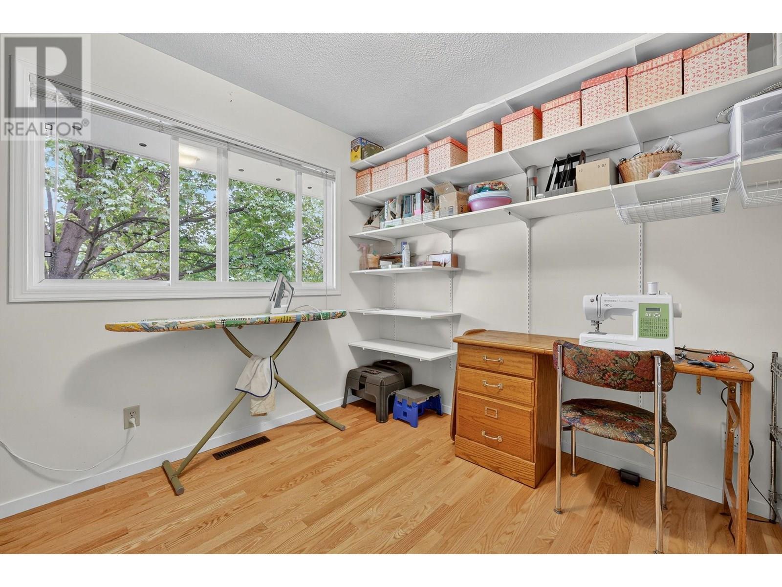 KELOWNA, British Columbia, V1Y 3S7, CA, 5 Bedrooms Bedrooms, ,2 BathroomsBathrooms,Residential,For Sale,1902795