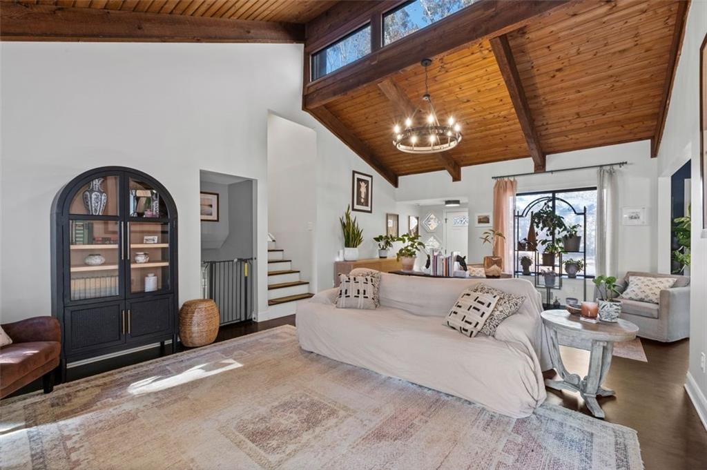 Marietta, Georgia, 30066, United States, 4 Bedrooms Bedrooms, ,3 BathroomsBathrooms,Residential,For Sale,1994491