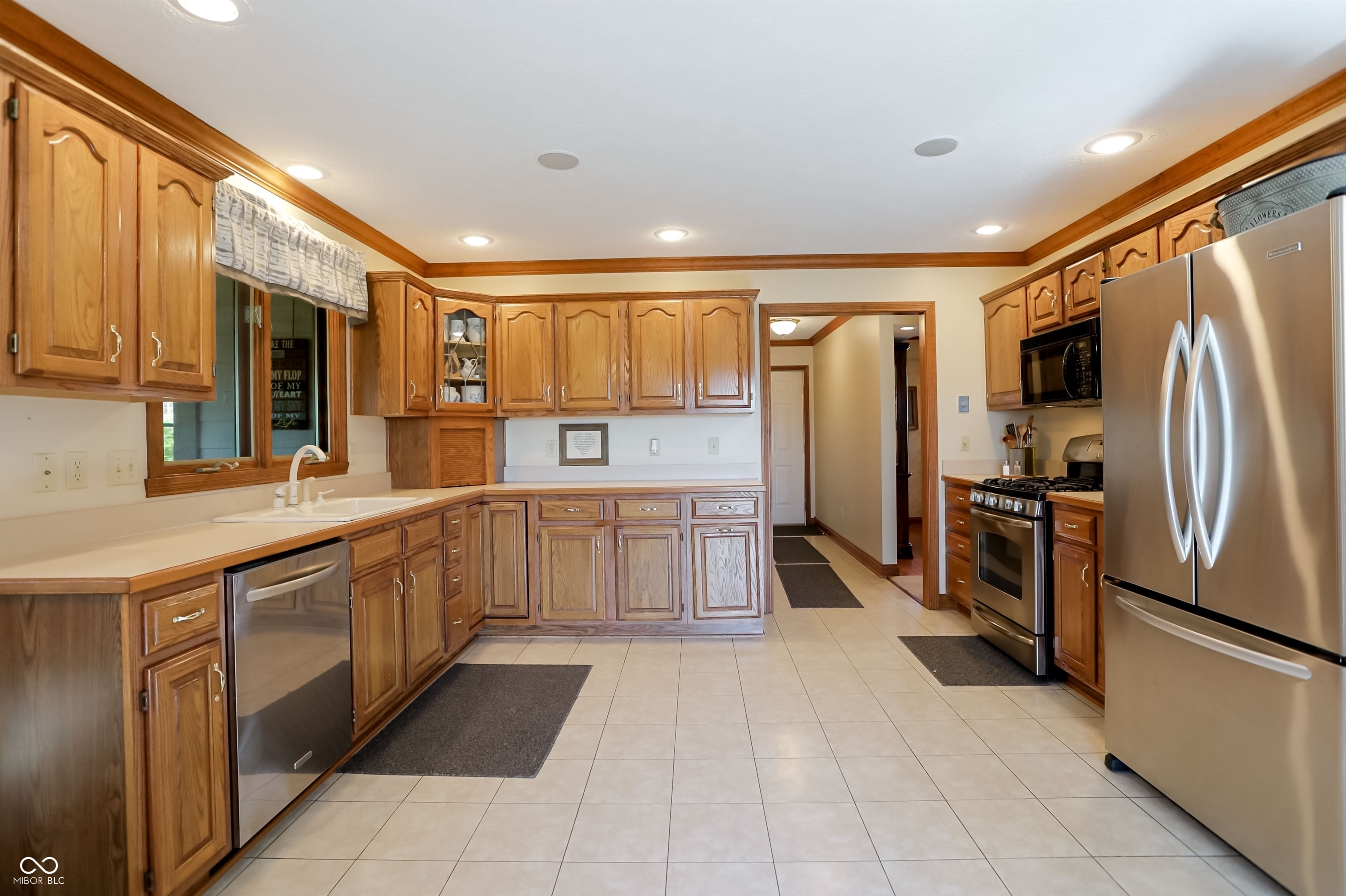 Greenfield, Indiana, 46140, United States, 3 Bedrooms Bedrooms, ,3 BathroomsBathrooms,Residential,For Sale,2035796