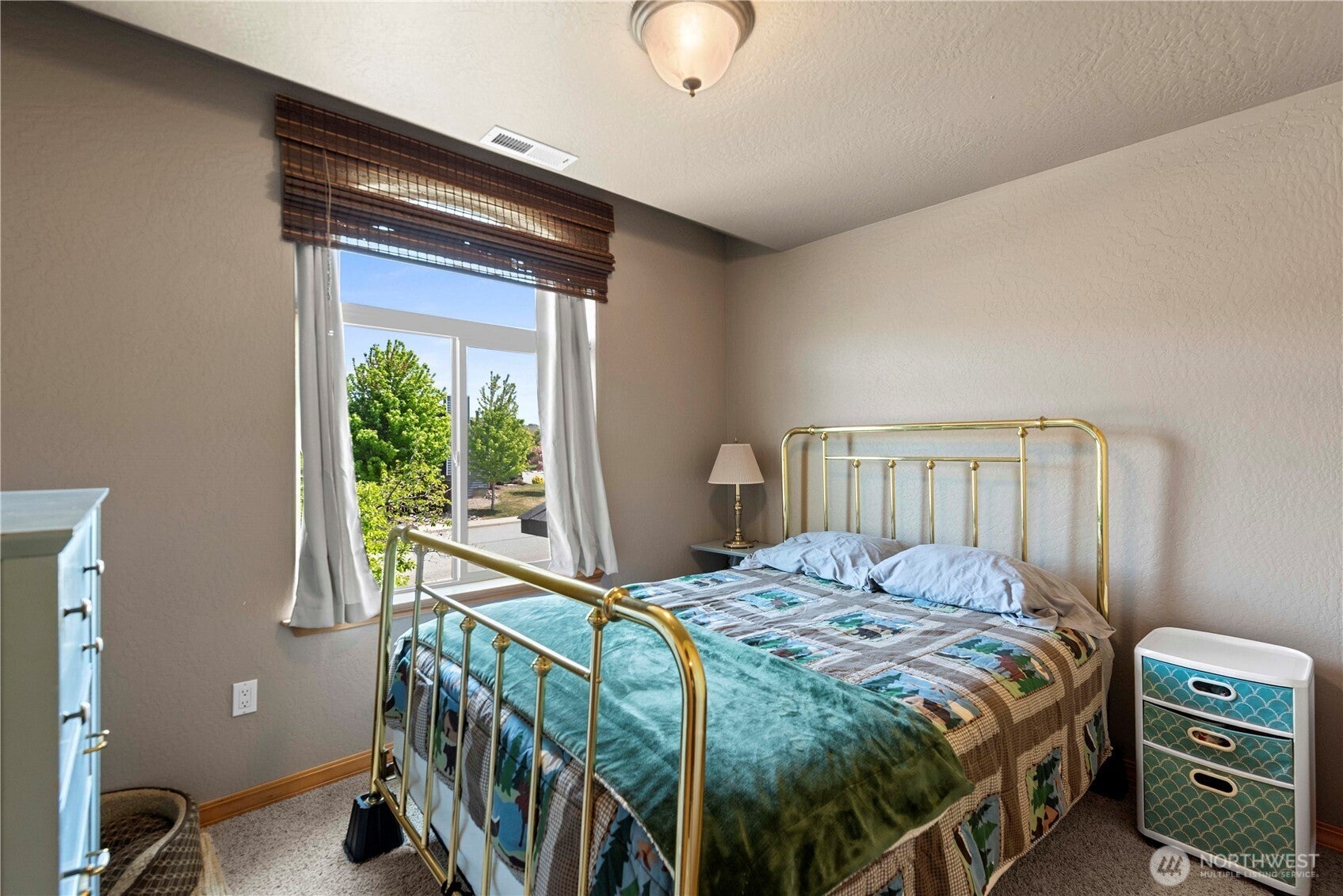 East Wenatchee, Washington, 98802, United States, 3 Bedrooms Bedrooms, ,3 BathroomsBathrooms,Residential,For Sale,1805668