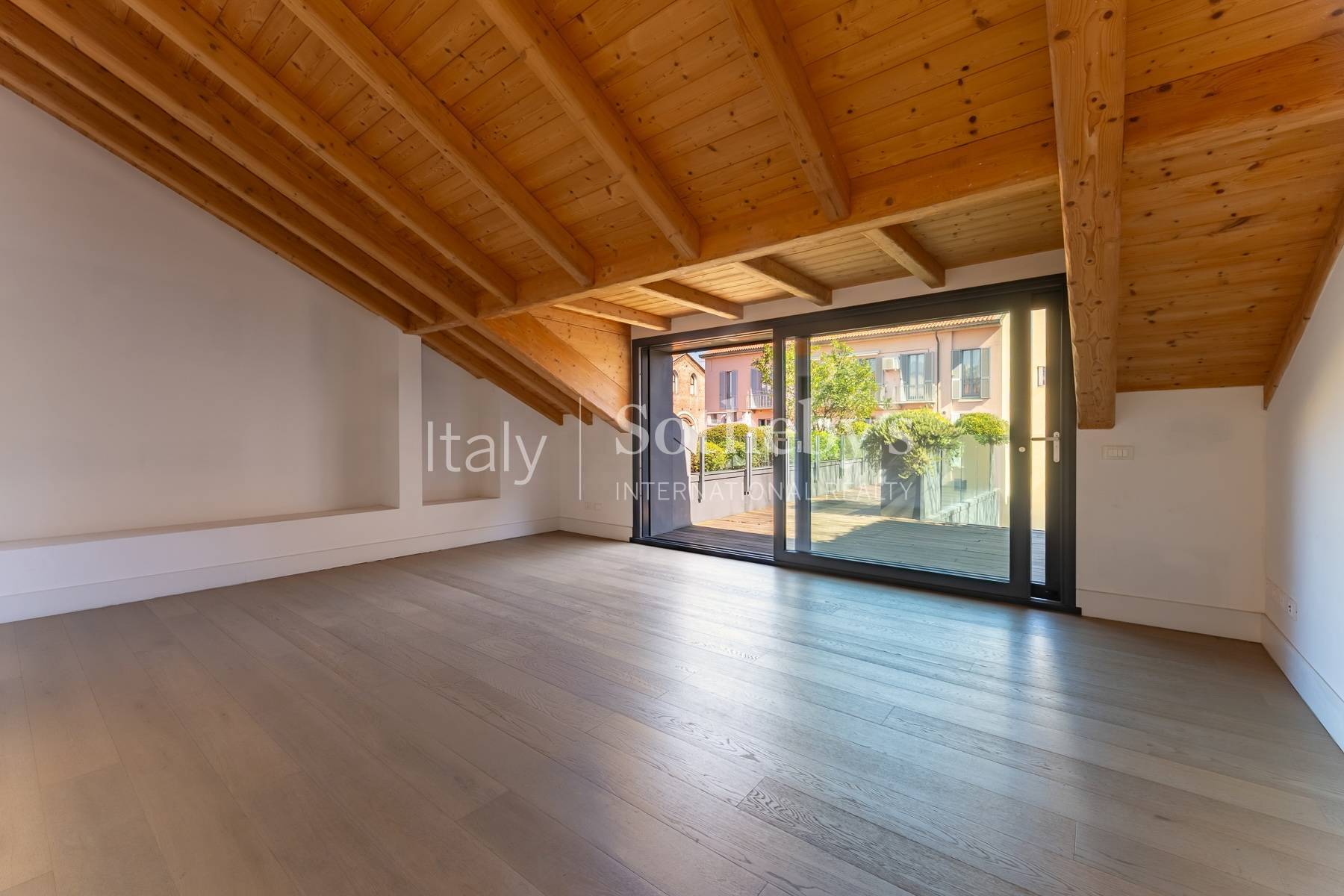  Bright residence with garden and terraces in Brera - 物件實景