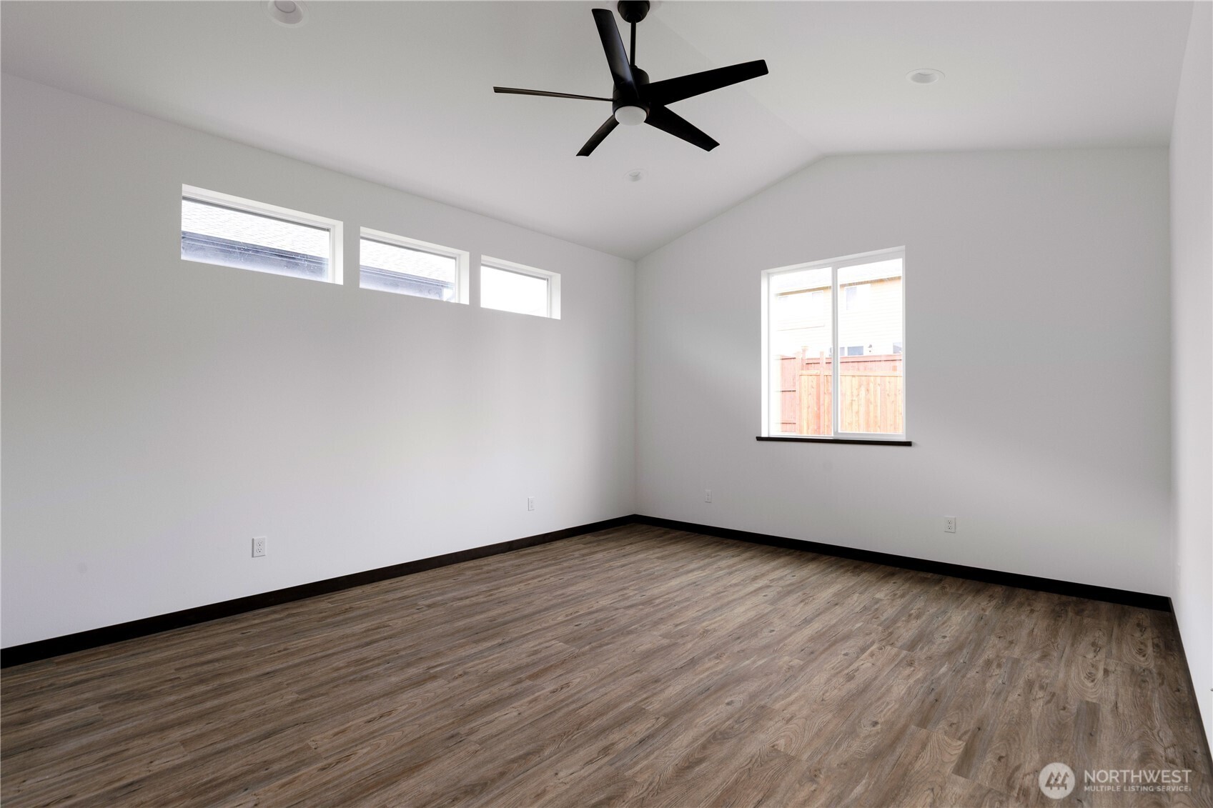 Oak Harbor, Washington, 98277, United States, 3 Bedrooms Bedrooms, ,1 BathroomBathrooms,Residential,For Sale,1759777