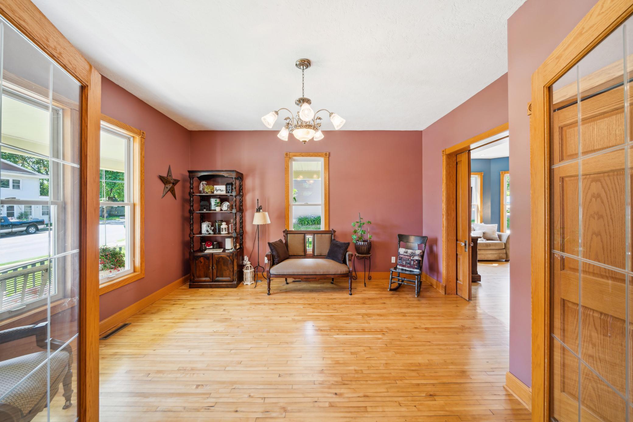 Stillwater, Minnesota, 55082, United States, 4 Bedrooms Bedrooms, ,1 BathroomBathrooms,Residential,For Sale,1848703