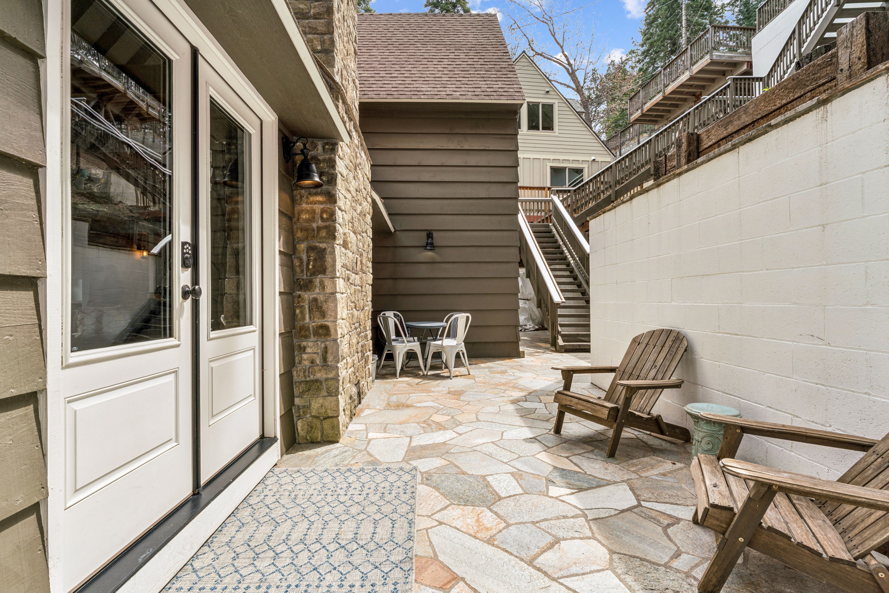  28898 Palisades Drive, Lake Arrowhead, CA 92352 - 物件實景