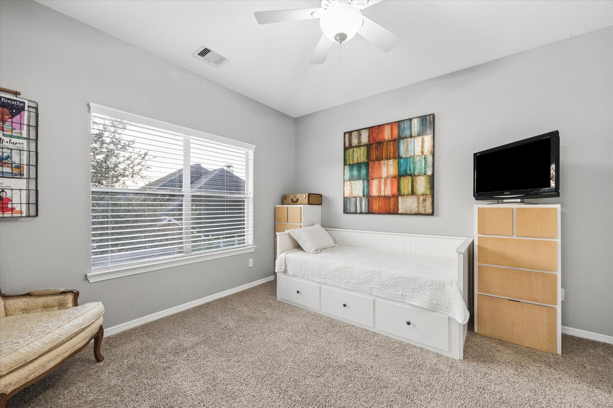  3523 Silvercreek Drive - 物件實景