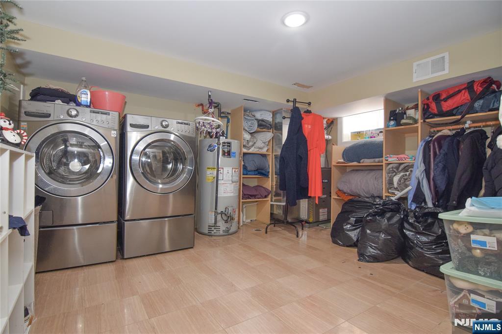 North Arlington, New Jersey, 07031, United States, 3 Bedrooms Bedrooms, ,4 BathroomsBathrooms,Residential,For Sale,1981700